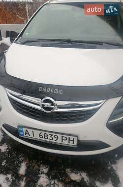 Микровэн Opel Zafira 2014 в Киеве