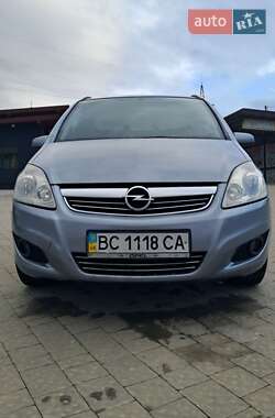 Мінівен Opel Zafira 2009 в Турці