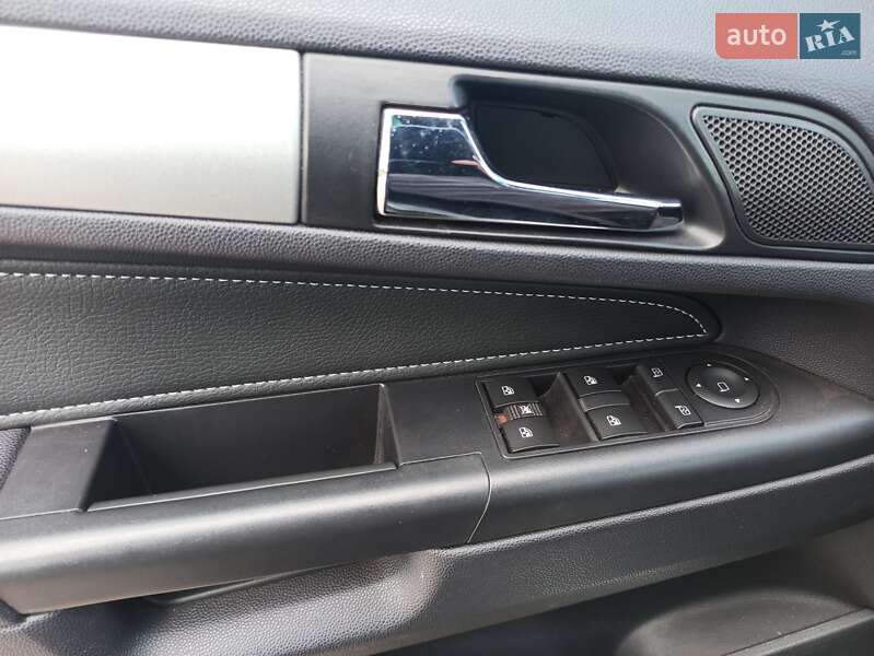 Мінівен Opel Zafira 2010 в Нововолинську