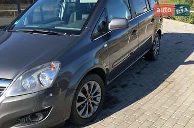 Минивэн Opel Zafira 2011 в 