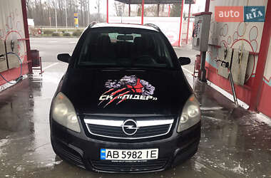 Минивэн Opel Zafira 2006 в 