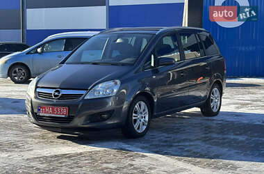 Минивэн Opel Zafira 2009 в Ровно