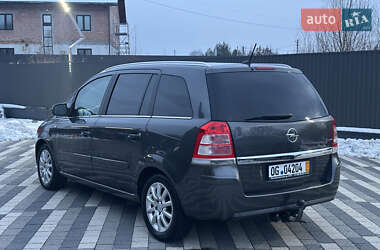 Минивэн Opel Zafira 2011 в Львове