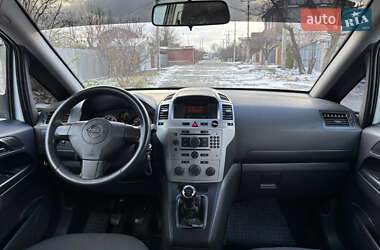 Мінівен Opel Zafira 2009 в Запоріжжі