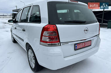 Мінівен Opel Zafira 2010 в Полтаві