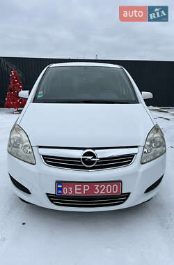 Мінівен Opel Zafira 2010 в Полтаві