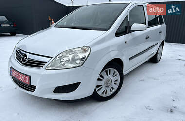 Мінівен Opel Zafira 2010 в Полтаві