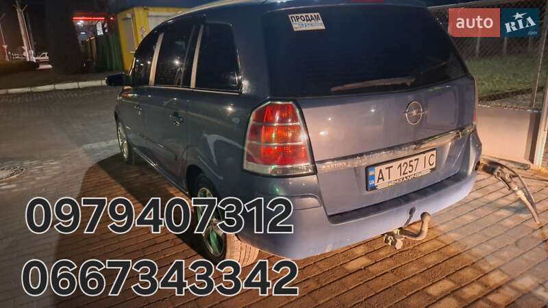 Мінівен Opel Zafira 2007 в Чернівцях