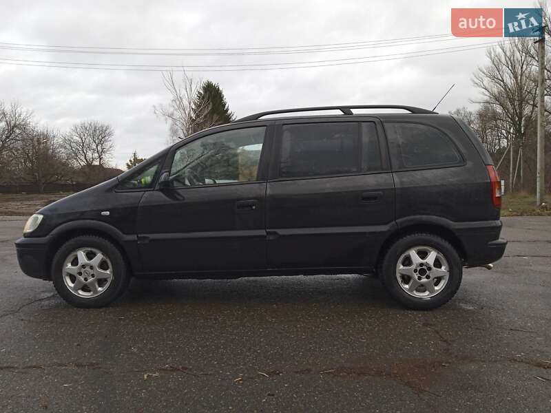 Минивэн Opel Zafira 1999 в Шполе