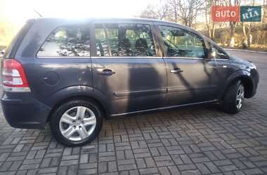 Минивэн Opel Zafira 2011 в Дрогобыче