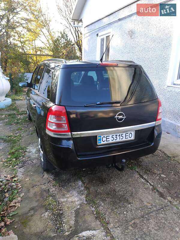 Мінівен Opel Zafira 2008 в Чернівцях
