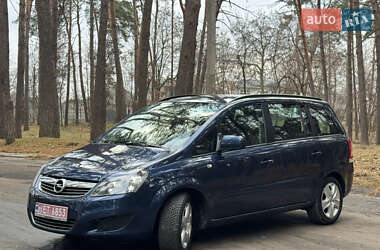 Мінівен Opel Zafira 2012 в Черкасах