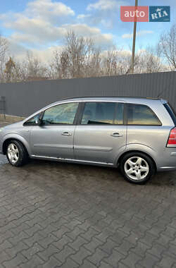 Минивэн Opel Zafira 2006 в Чернигове