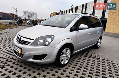 Мінівен Opel Zafira 2011 в Хмельницькому