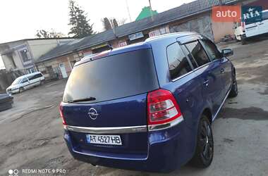 Мінівен Opel Zafira 2009 в Львові