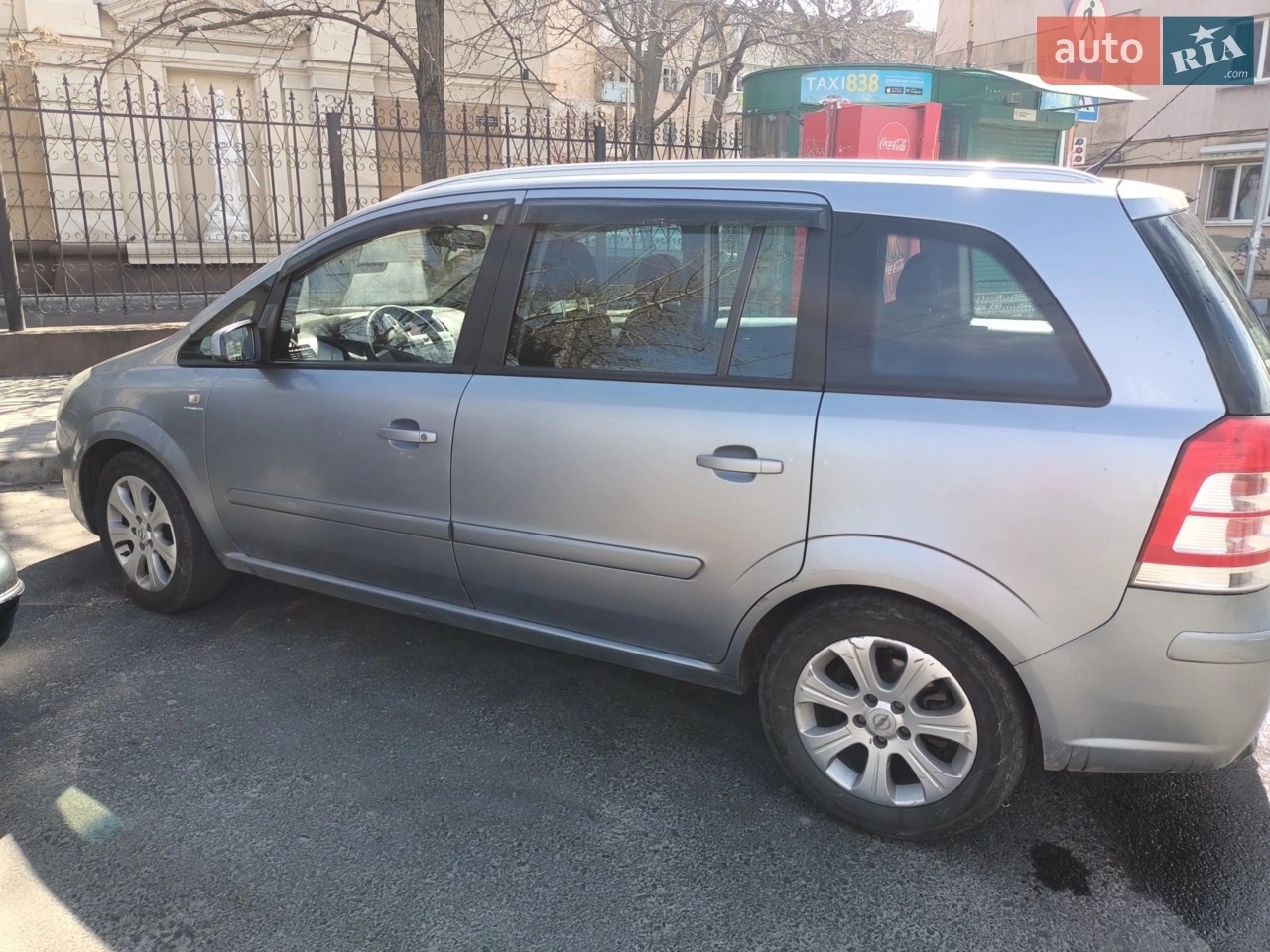 2010 Opel Zafira - мініатюра 12