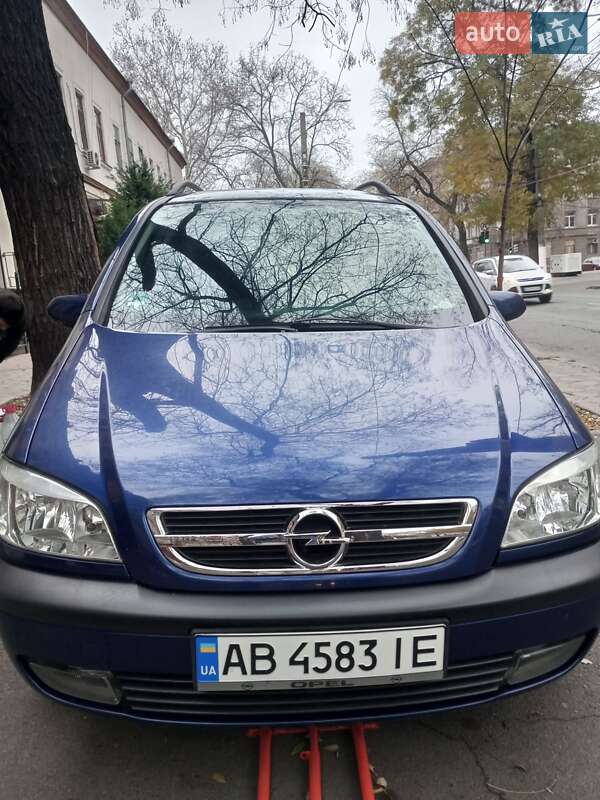 Мінівен Opel Zafira 2003 в Одесі