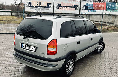 Минивэн Opel Zafira 2002 в Томашполе