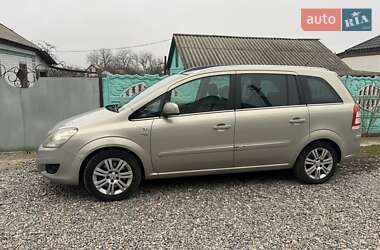 Мінівен Opel Zafira 2009 в Олександрії