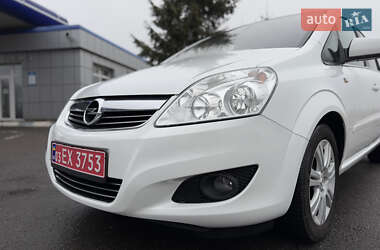 Мінівен Opel Zafira 2010 в Радивиліві