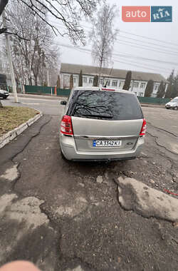 Мінівен Opel Zafira 2011 в 