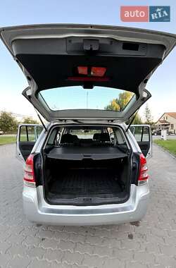 Минивэн Opel Zafira 2008 в 