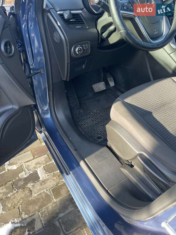 Мінівен Opel Zafira 2016 в Славуті