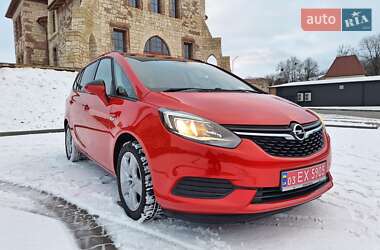 Минивэн Opel Zafira 2017 в Бережанах