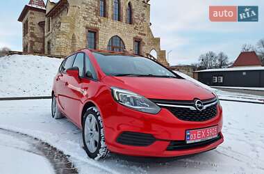 Минивэн Opel Zafira 2017 в Бережанах