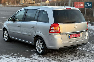 Минивэн Opel Zafira 2011 в Виннице