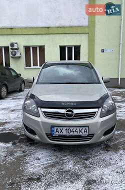 Минивэн Opel Zafira 2011 в Ровно