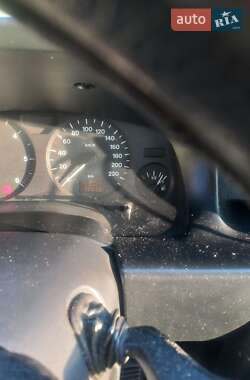 Минивэн Opel Zafira 2001 в 