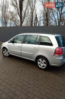 Мінівен Opel Zafira 2006 в Чернігові