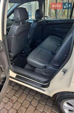 Минивэн Opel Zafira 2013 в 