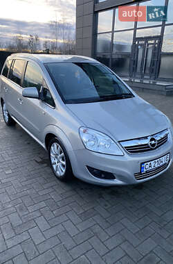 Мінівен Opel Zafira 2010 в Хмельницькому