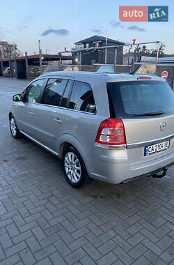 Мінівен Opel Zafira 2010 в Хмельницькому