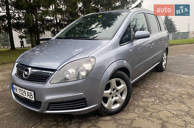 Мінівен Opel Zafira 2007 в Рівному