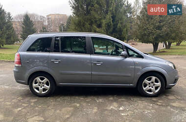 Мінівен Opel Zafira 2007 в Рівному