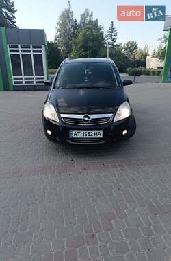 Мінівен Opel Zafira 2009 в Івано-Франківську