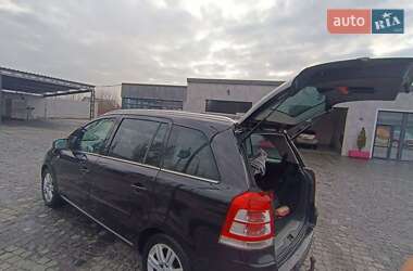 Мінівен Opel Zafira 2010 в Кам'янському