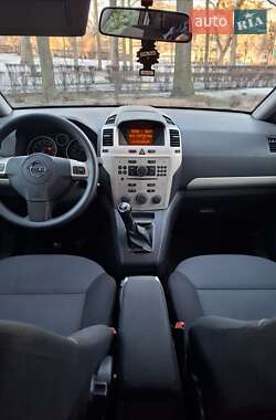 Минивэн Opel Zafira 2009 в Белой Церкви