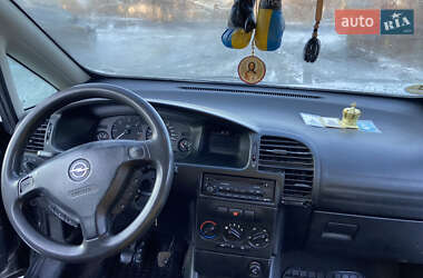 Мінівен Opel Zafira 2001 в Немирові