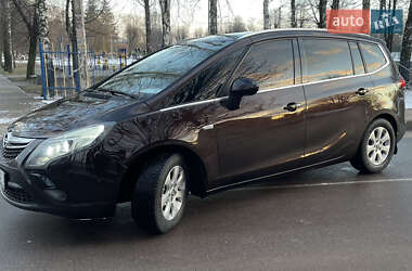 Минивэн Opel Zafira 2014 в Житомире