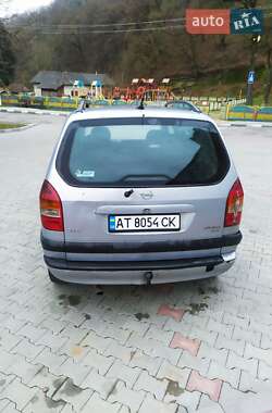 Минивэн Opel Zafira 2001 в Галиче