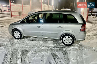 Минивэн Opel Zafira 2007 в Виннице