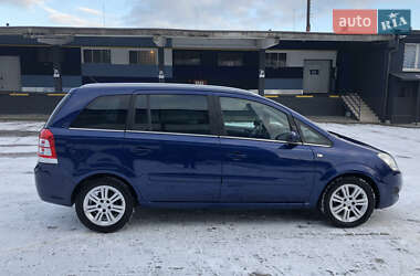 Мінівен Opel Zafira 2009 в Рівному