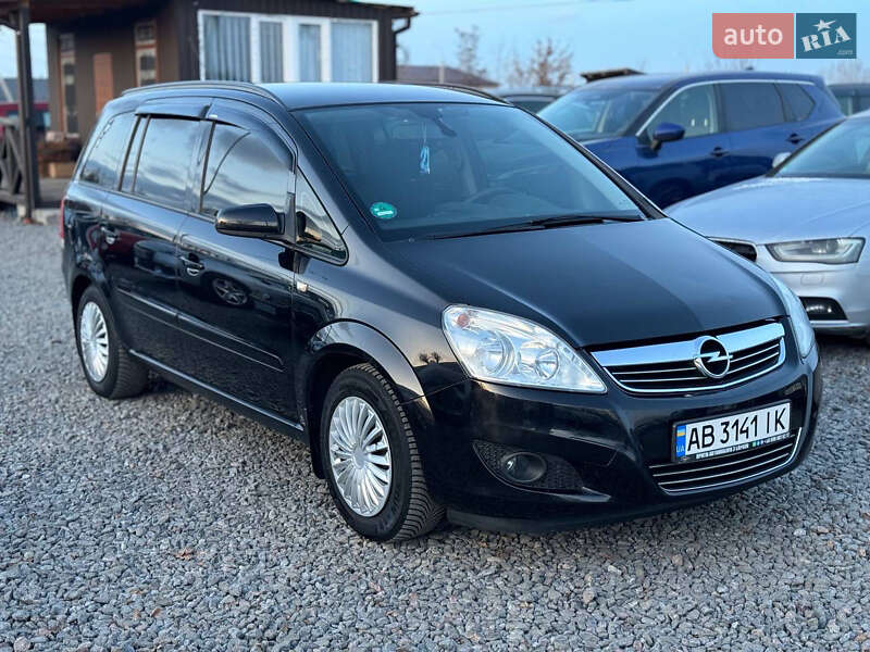 Мінівен Opel Zafira 2008 в Вінниці