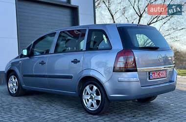 Минивэн Opel Zafira 2010 в Тернополе