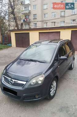 Минивэн Opel Zafira 2005 в Виннице