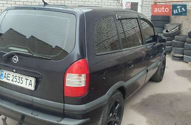 Мінівен Opel Zafira 2002 в Кам'янському